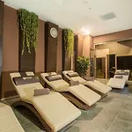 Sky Business Hotel 5*