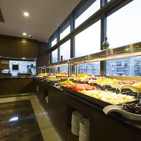 Hotel Sky Business