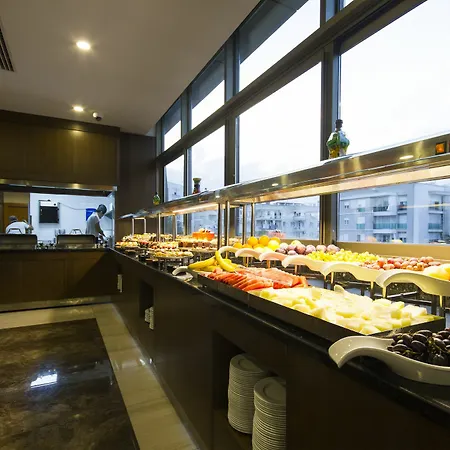 Otel Active Başaran Business 5*