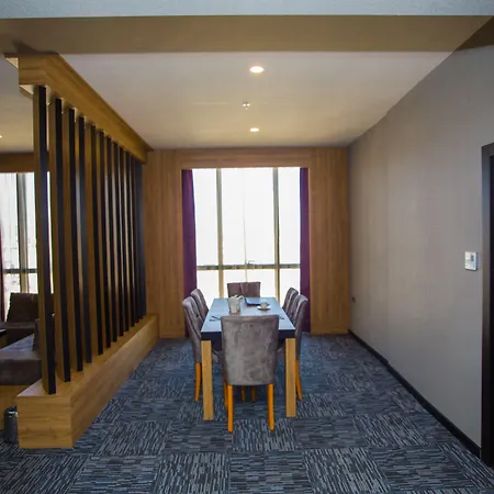 Sky Business Hotel 5*