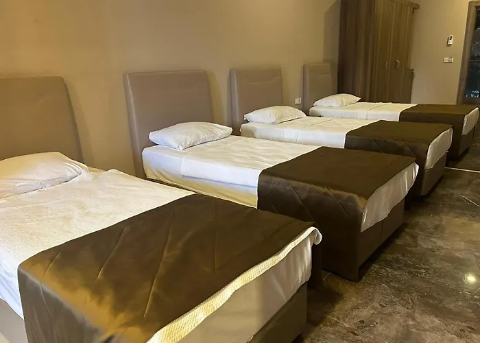 Sky Business 5*