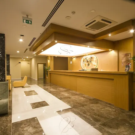 Hotel Sky Business