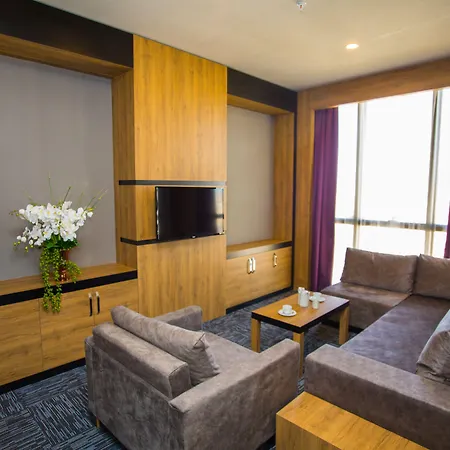 Sky Business Hotel 5*