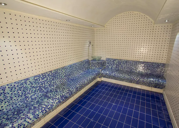 Sky Business Hotel 5*