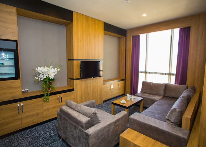 Sky Business Hotel 5*